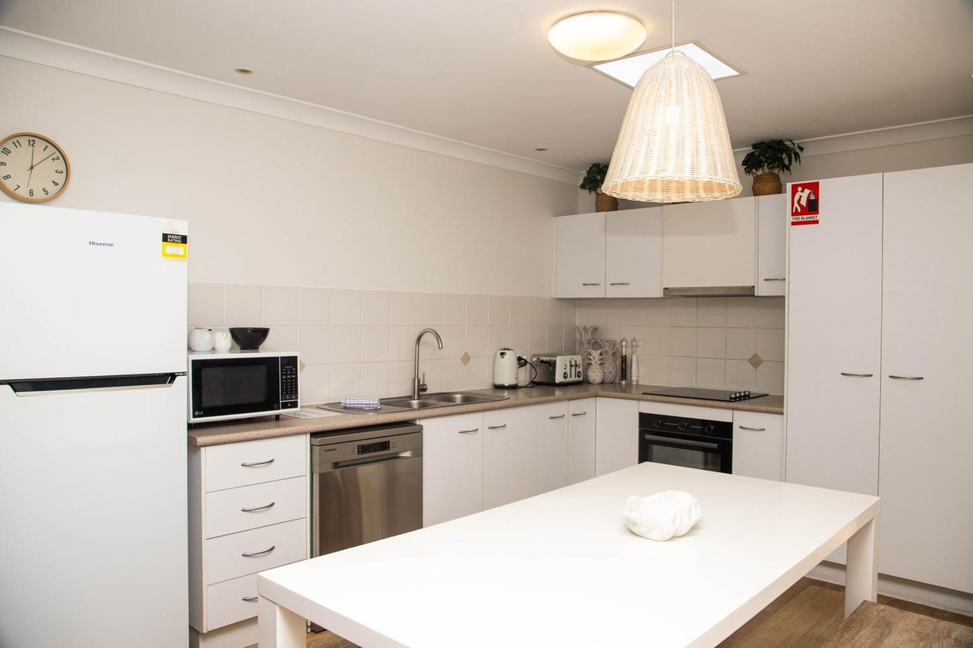 Byron Lakeside Aparthotel