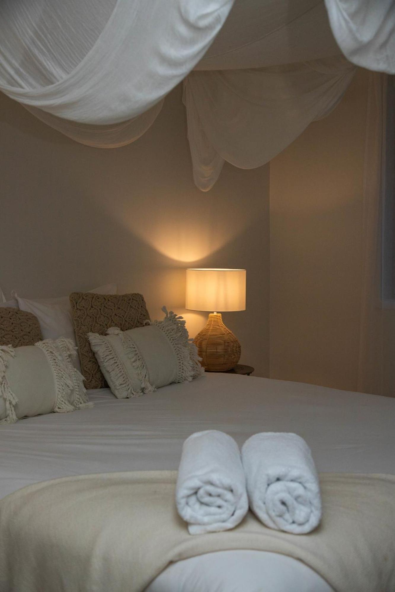 Aparthotel Byron Lakeside