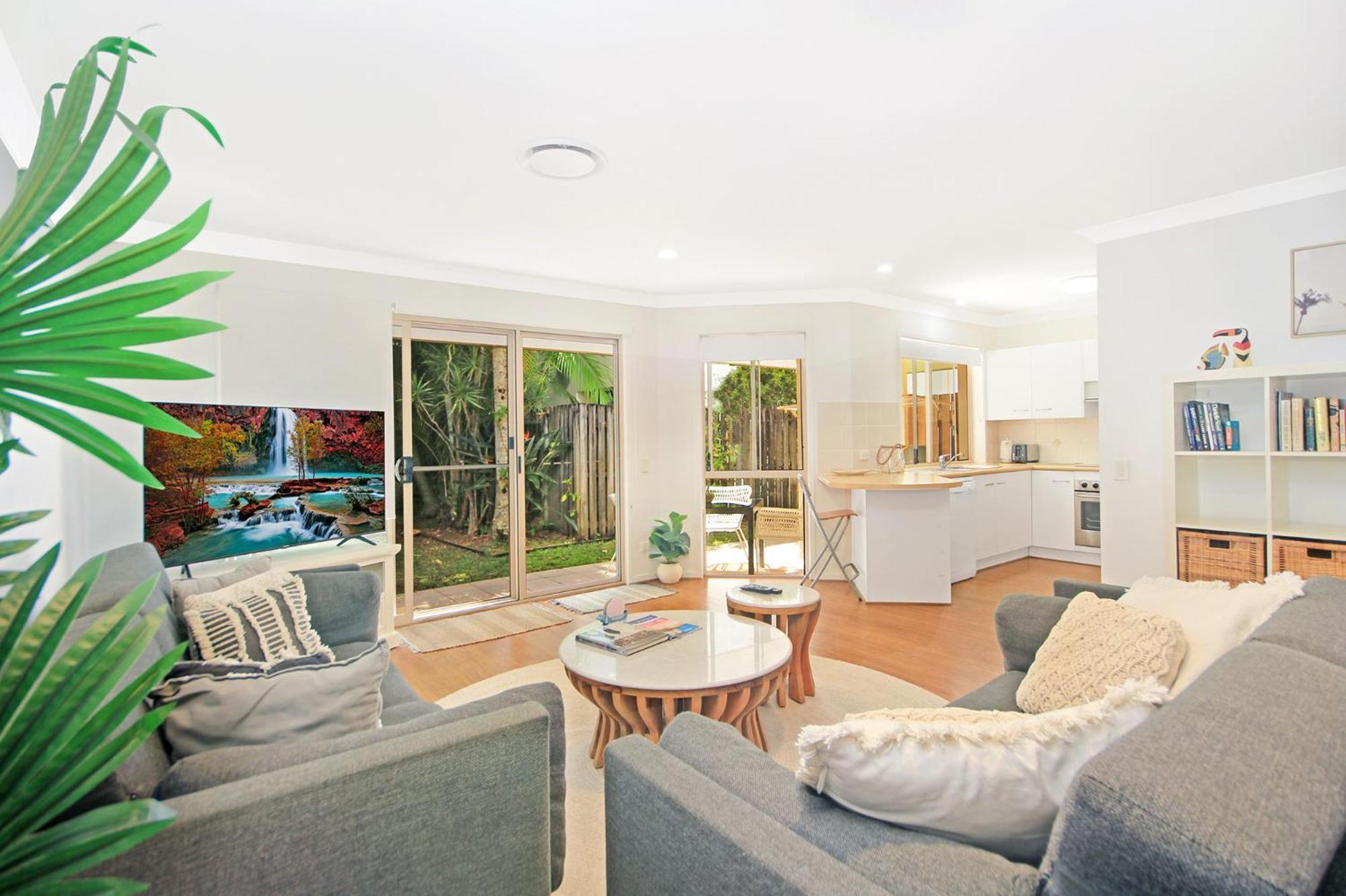Byron Lakeside Aparthotel Byron Bay
