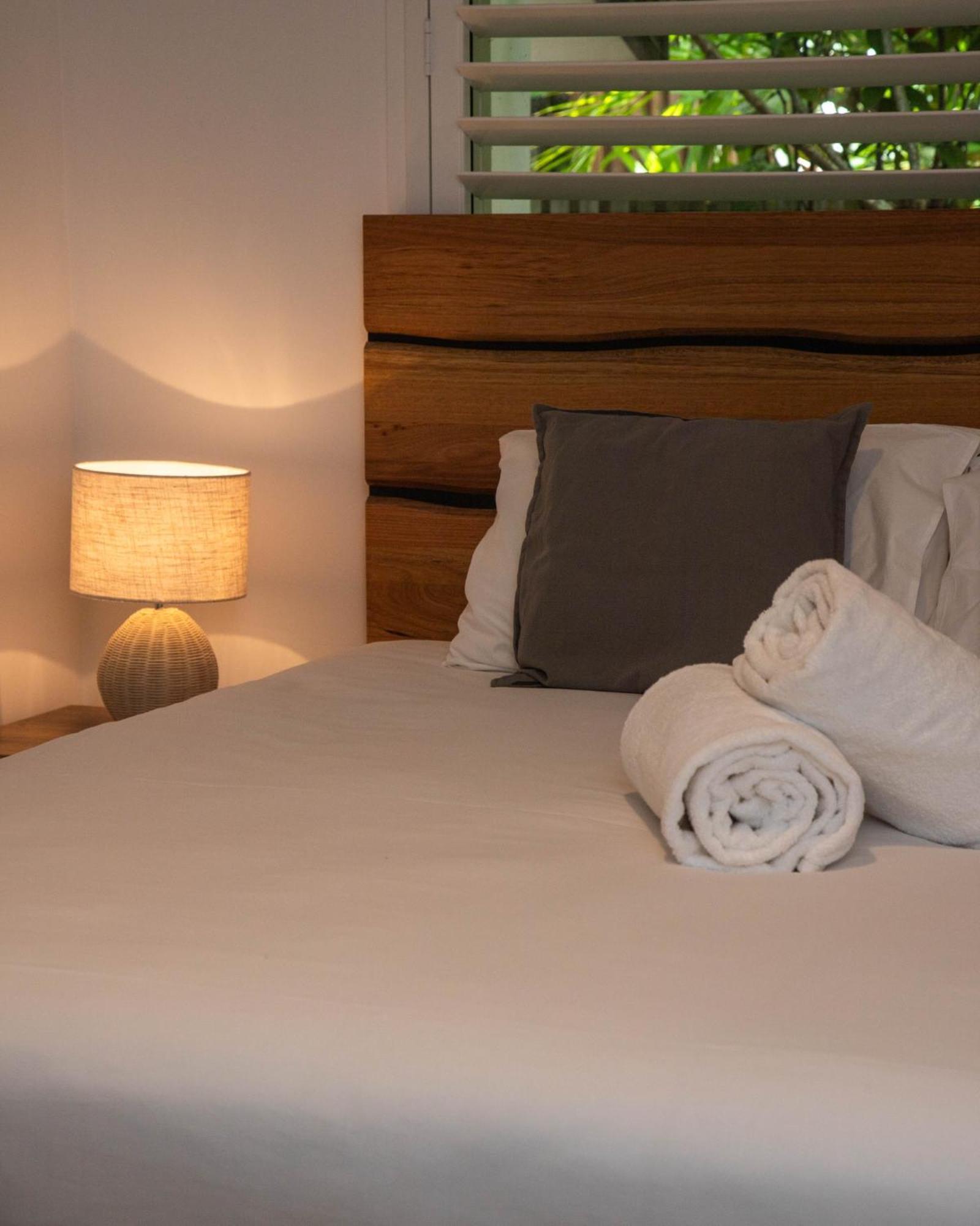 Aparthotel Byron Lakeside